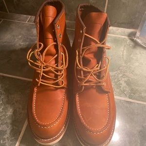 Red wing boots